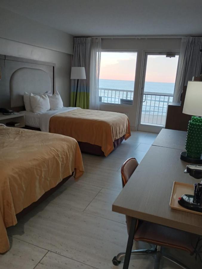 וירג'יניה ביץ' Hotel Boardwalk 705 מראה חיצוני תמונה